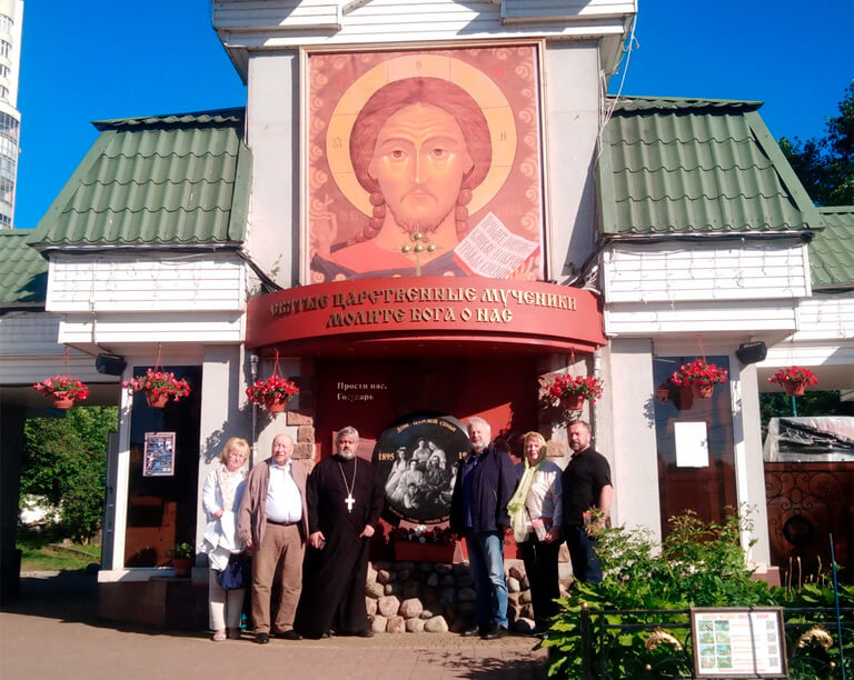 Экскурсия по храмовому комплексу Тихвинской иконы Божией Матери города Сестрорецка